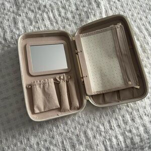 Beige Jewelry travel Organizer